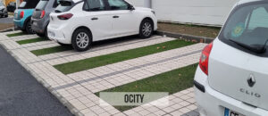 parking pavés et gazon naturel avec ocity