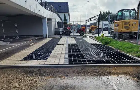 parking mixte pavés gazon